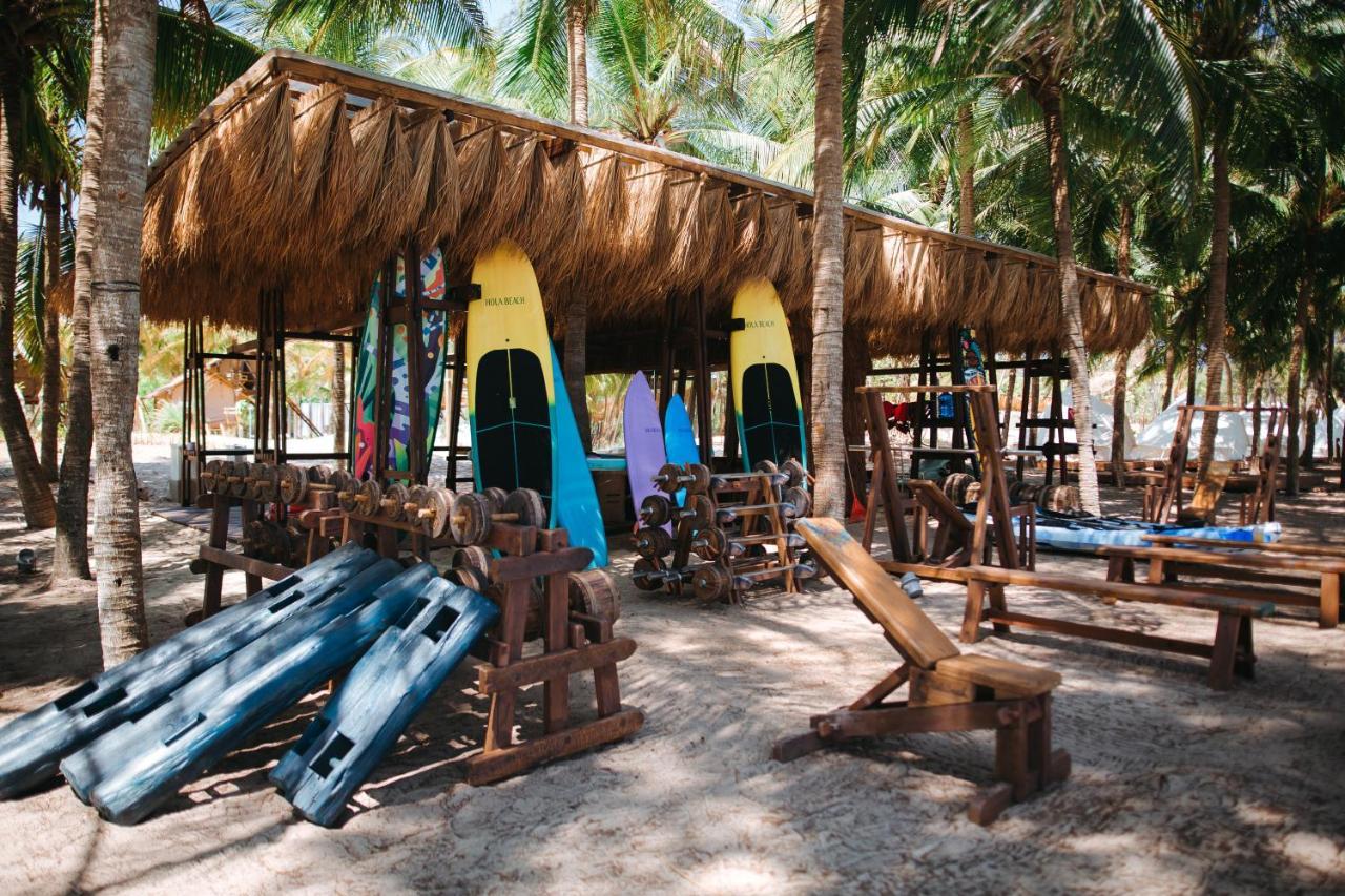 Hola Beach - Beach Club & Eco Glamping Resort Ke Ga Luaran gambar